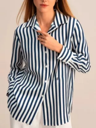 The Kelly Clarkson Show 2026 Kelly Clarkson Stripe Shirt