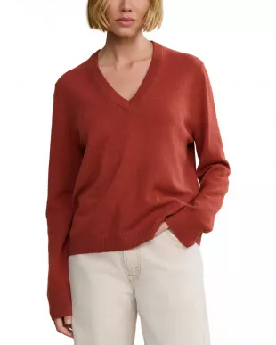 Flynn Cashmere V Neck Sweater