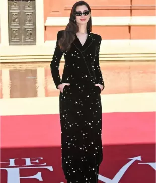Anne Hathaway The Devil Wears Prada 2 Long Coat