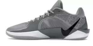 Sabrina 2 Basketball Shoes