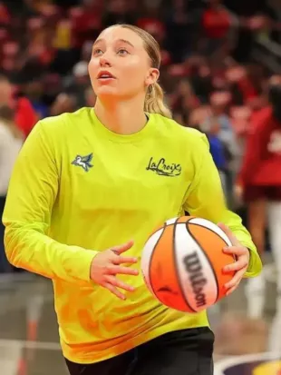 Paige Bueckers Dallas Wings v Indiana Fever Sweatshirt