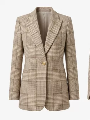 Anne Hathaway The Devil Wears Prada 2 Plaid Blazer