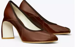 Tory Burch Peep Toe Pump in Russet Brown