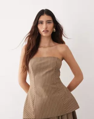 Arrange Bandeau Top  in contrast Chocolate Stripes