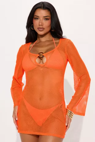 Fashion Nova Drinks Under The Sun Fishnet Keyhole Cover Up Dress worn by Mackenzie Bellows as seen in Perfect Match | Spotern Fashion Nova Drinks Under The Sun Fishnet Keyhole Cover Up Dress worn by Mackenzie Bellows as seen in Perfect Match | Spotern