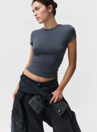 Fitted Microfibre T-Shirt