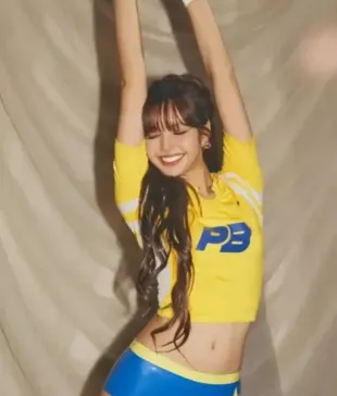 Lisa Goals Jersey Top