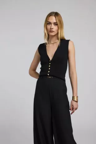 Mailan Rib-Knit Vest