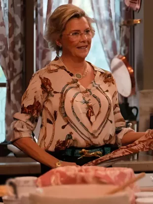 Dutton Ranch 2026 Beulah Jackson Horse Print Blouse