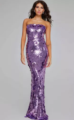 Style 42154 Gown