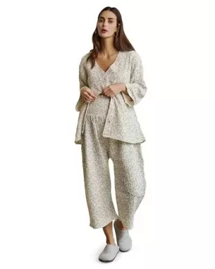 White Muslin Gauze 2-Piece Nursing Set