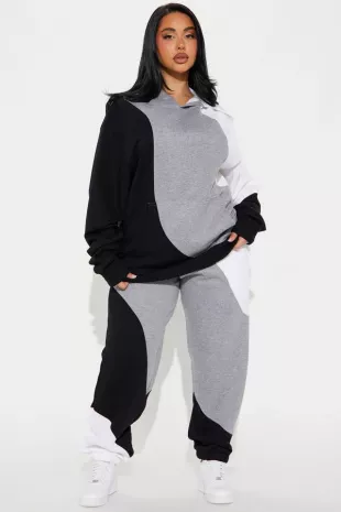 Cloudy Days Fleece Pant Set - Black/combo