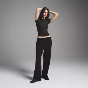 Classic Straight  Leg Pant