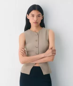 Regal Vest
