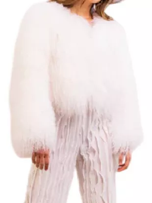 Baylen Out Loud S03 Baylen Dupress White Fur Jacket