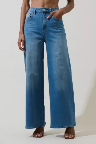 Jeanie High Waisted Wide Leg Jeans