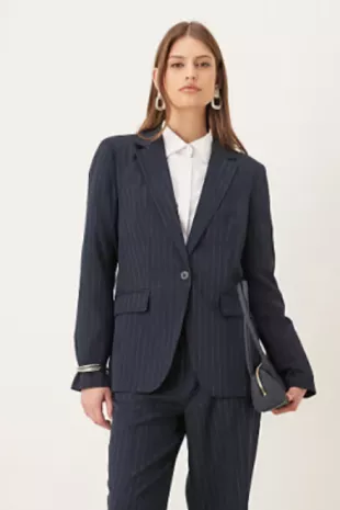 Vila Tailored Blazer Co-Ord in Navy Pinstripe