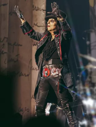 Alice Cooper Rockhal In Luxembourg 2026 Coat