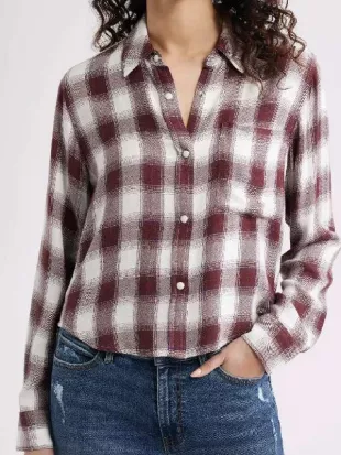 The Crow Girl S02 Jeanette Kilburn Plaid Shirt