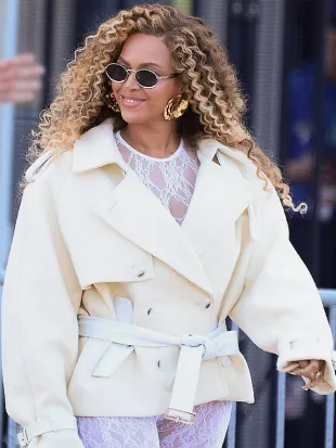 World Cup Final 2026 Beyoncé Coat