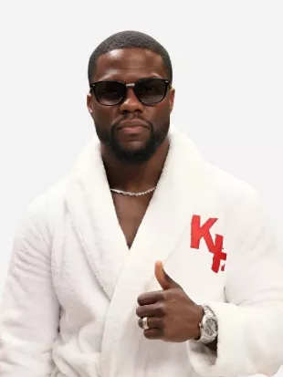 Kevin Hart Fanatics Fest NYC 2026 White Robe