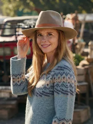 My Life with the Walter Boys Sarah Rafferty Blue Knit Sweater