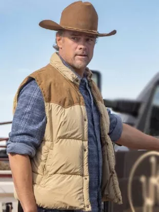 Ransom Canyon S02 Josh Duhamel Puffer Vest