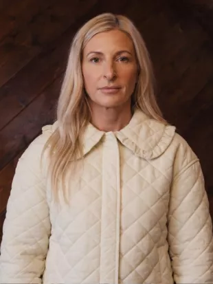 Roast My Rental S01 Jasmine Roth Beige Quilted Jacket