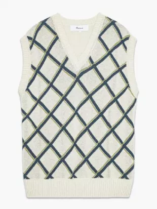 My Life with the Walter Boys S03 Jaylan Evans Argyle Vest