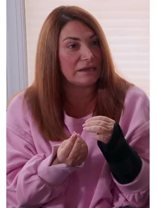 Jersey Shore Family Vacation S09 Deena Nicole Cortese Pink Sweatshirt