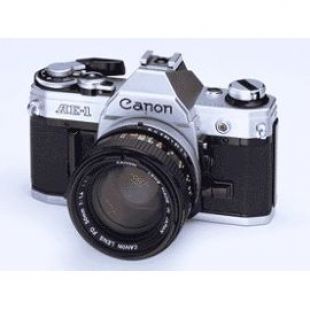 Canon AE1 (AE 1)   Appareil photo reflex (SLR)