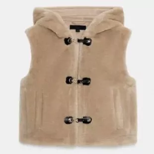 Ransom Canyon S02 Heidi Grace Engerman Shearling Vest