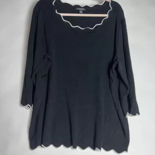Black Pull Over Sweater Scalloped Edges