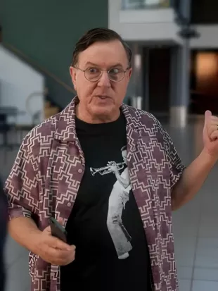Ted Lasso S4 Jeremy Swift “Miles Davis Playing His Trumpet” T-Shirt