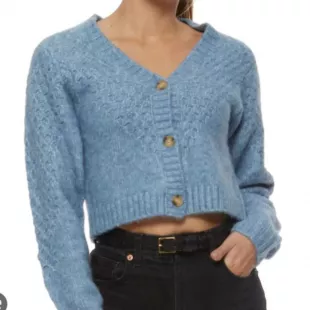 Lottie Button Up