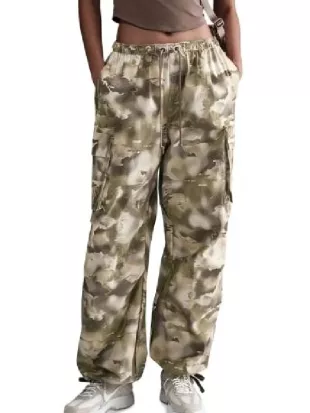 Ted Lasso S04 Juno Temple Cargo Pants