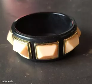 Vintage 1970s bracelet