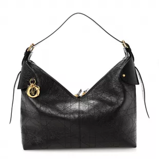 Crinkled Calfskin Macrocannage Large Voyage Bag Black