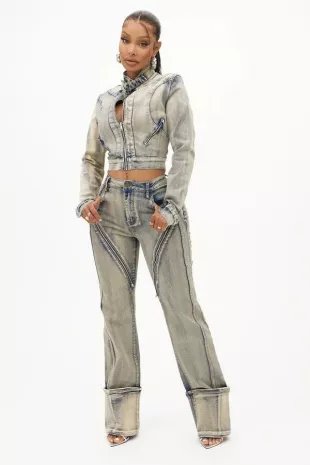 Locking In Stretch Straight Leg Jeans