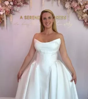 Brides Marley and Eden Catherine