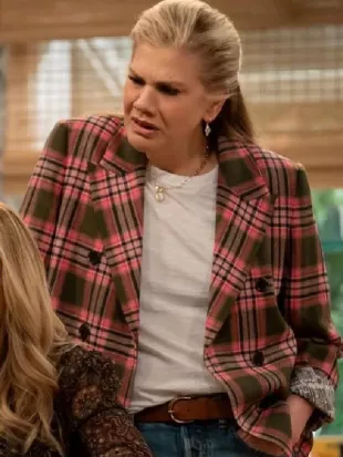 Leanne S02 Kristen Johnston Pink & Green Plaid Blazer