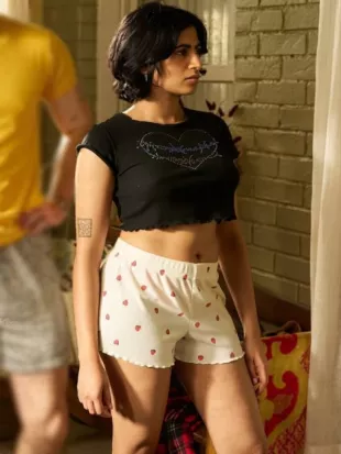 Adults S02 Amita Rao Heart Baby Cropped Tee