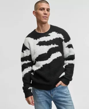 Relaxed-Fit Melting Cozy Sweater