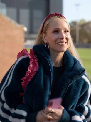 Ted Lasso S04 Juno Temple Blue Fur Striped Sleeve Jacket