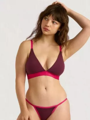 Core Play Triangle Bralette