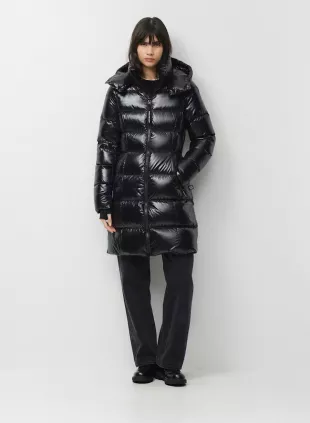 Aritzia The Super Puff Coat