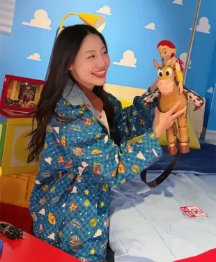 Buy Toy Story 5 Kanyarat Chokphanarat Blue Reversible Jacket - Oskar Jacket
