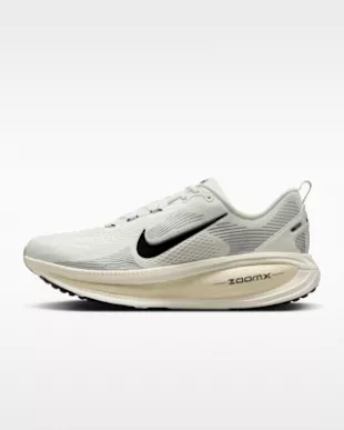 Vomero 18 Road Running Shoes
