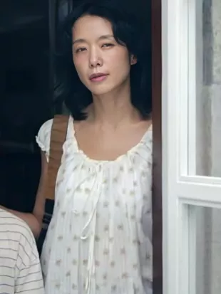 Possible Love 2026 Jeon Do-yeon White Blouse