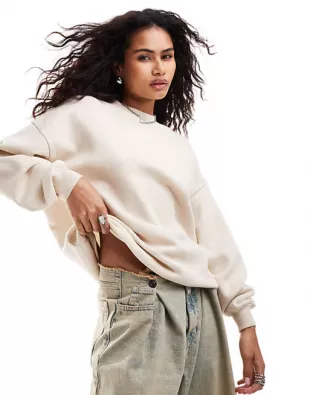 Relaxed Sweatshirt